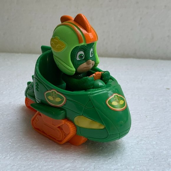 PJ Masks Gekko Race into the Night Mini Vehicle Toy - Picture 6 of 8